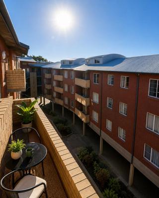 Apartment / Flat For Sale in Milpark, Johannesburg