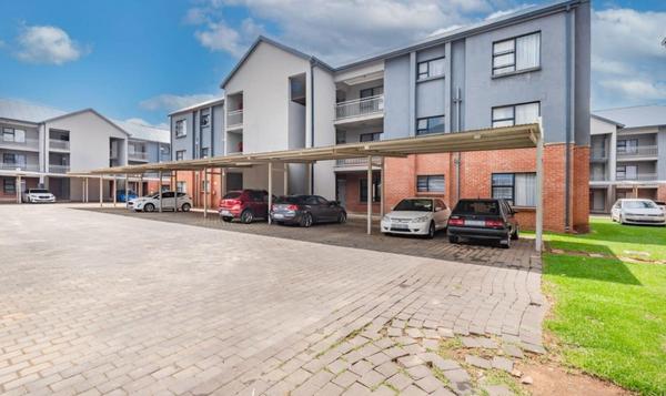 Apartment / Flat For Sale in Jansen Park, Boksburg