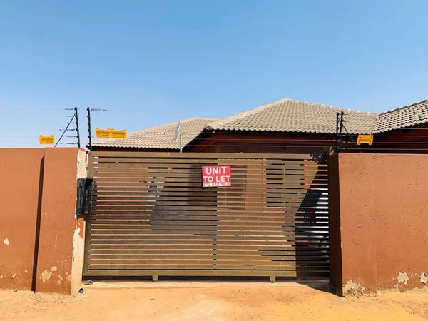 House For Rent in Protea Glen Ext, Soweto